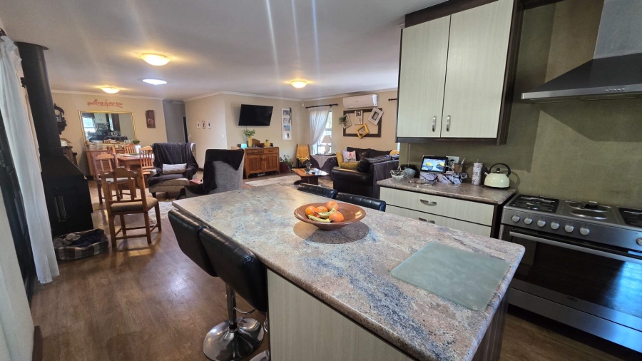 3 Bedroom Property for Sale in Protea Heights Western Cape